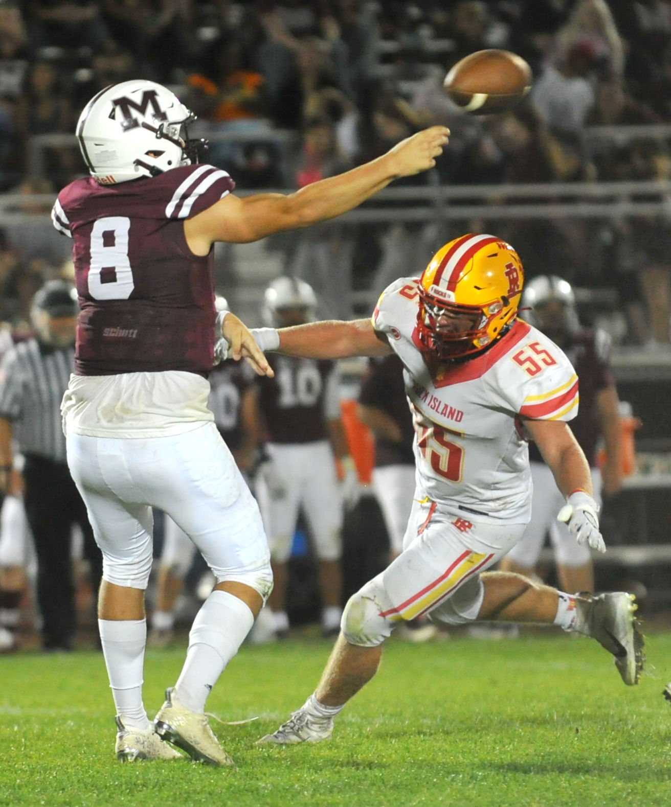 091721-qc-spt-rocky-moline fball-984